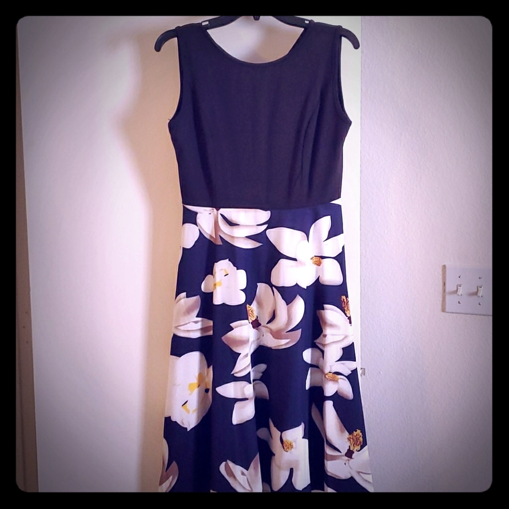 Lightweight Sz L dress